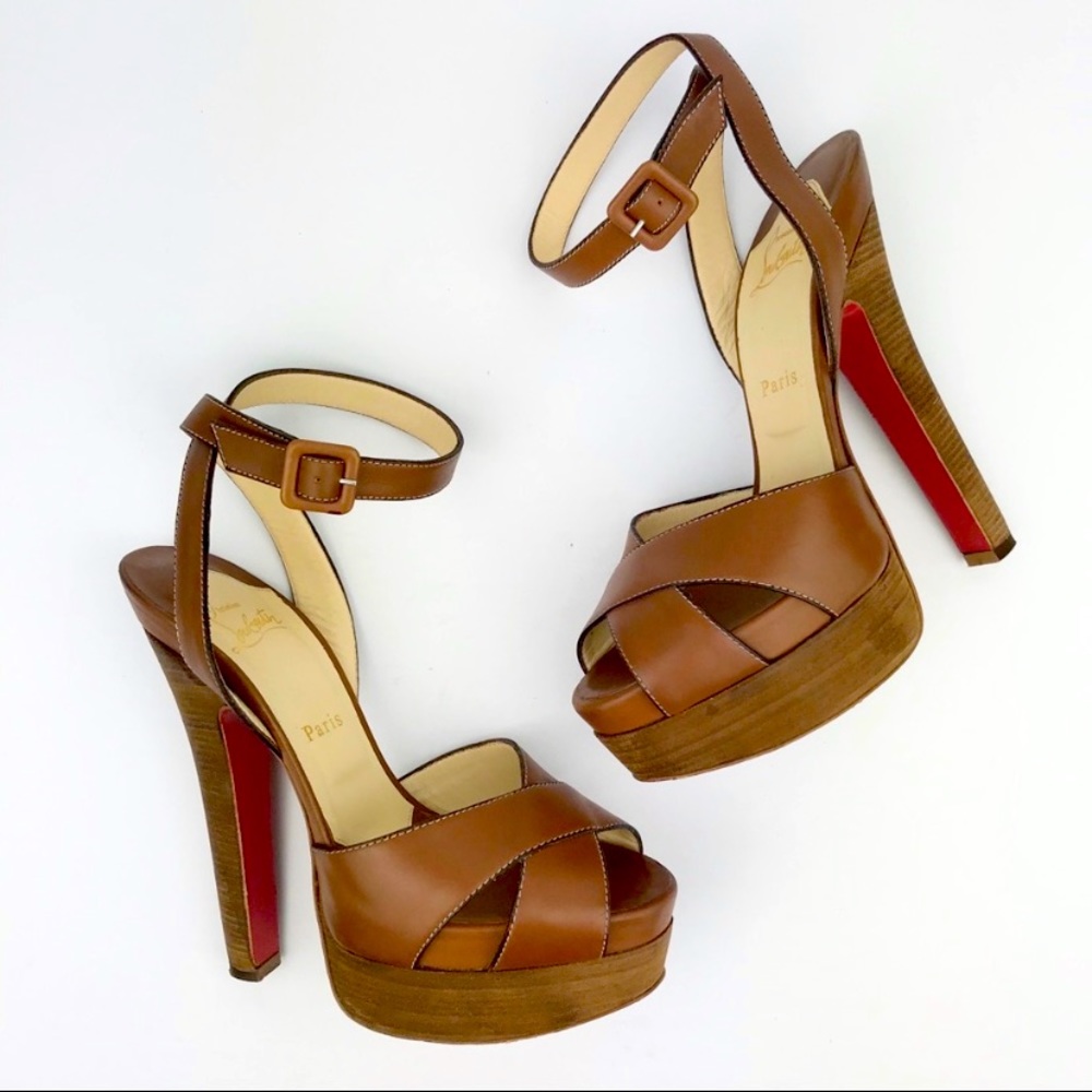 Christian Louboutin Calfskin Vivaeva Sandals Sz 9